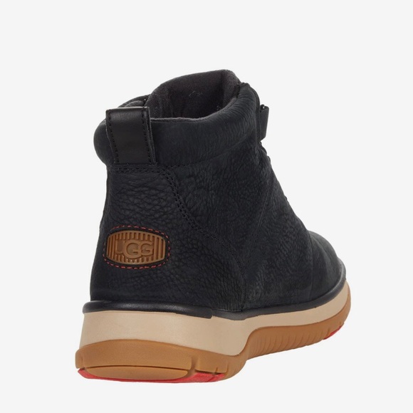 LAKESIDER ANKLE - UGG - Size 8 - NIB - BLACK - Picture 4 of 6